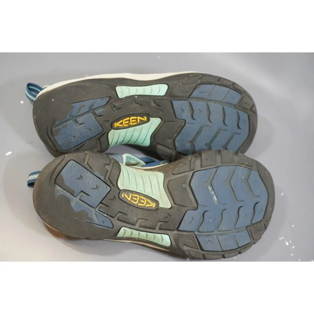 Keen Hiking Sandals Newport H2 Womens Size 9.5 Adjustable Navy Blue White